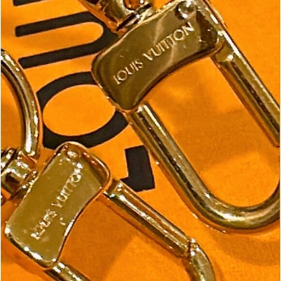 💯% Authentic Louis Vuitton Monogram Strap ✨ - Picture 6 of 7